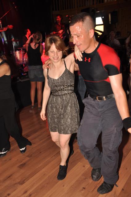 min 2010 09 05 station danse 084